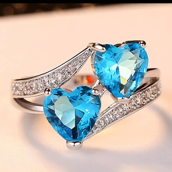 Jewelry - Double Heart Ring